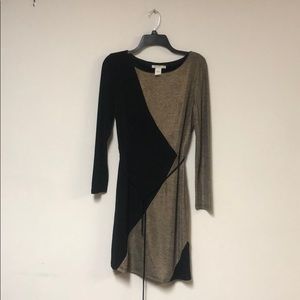 long sleeve gold and black sweater dress